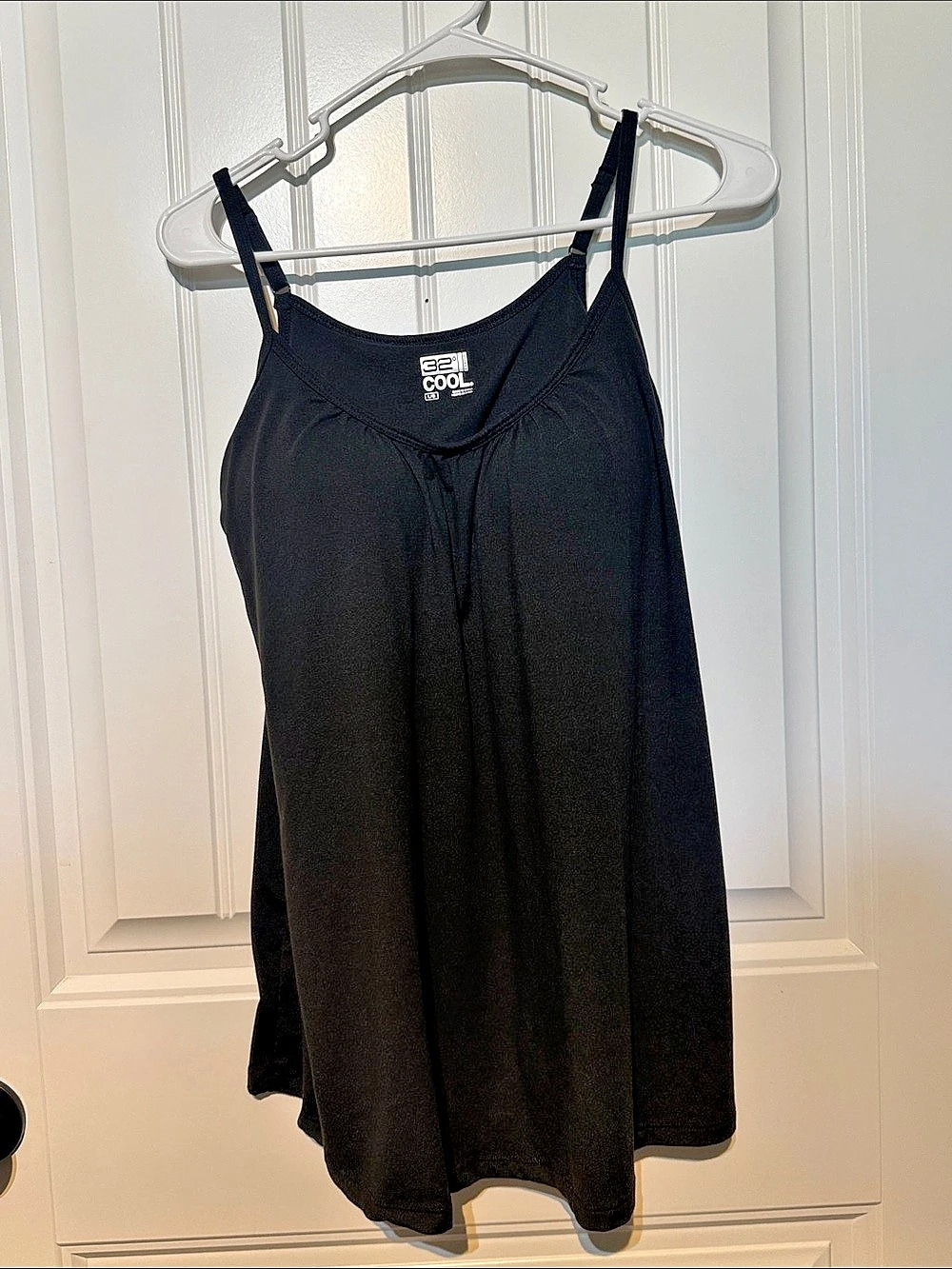 Women’s 32 COOL Black One Piece Size Large Like New